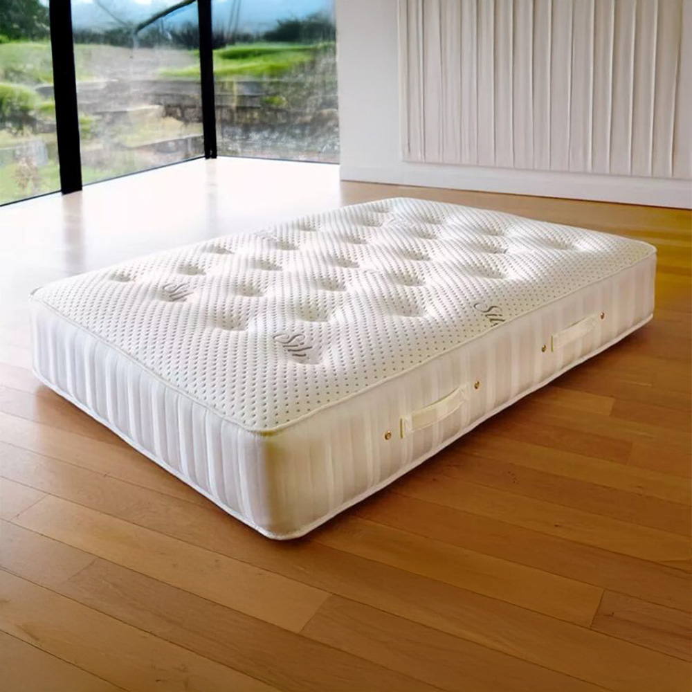 Comfy Living Double Silver Pocket Sprung Mattress Image 2