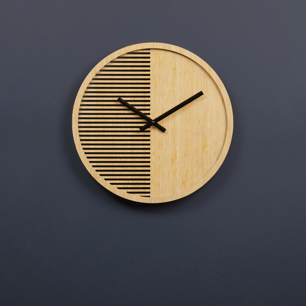 Premier Housewares Vitus Wooden Wall Clock Image 2