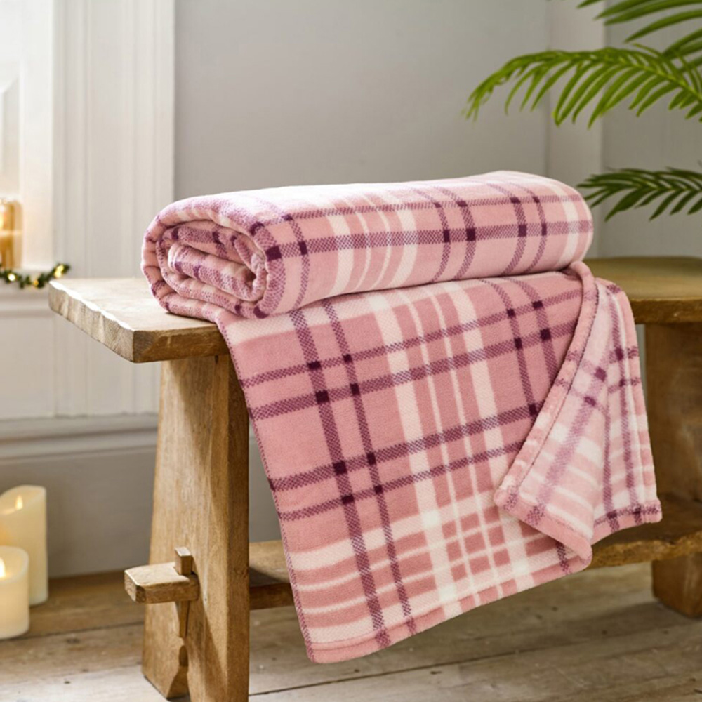 Deyongs Pink Check Pattern Snuggle Touch Throw 140 x 180cm Image 2