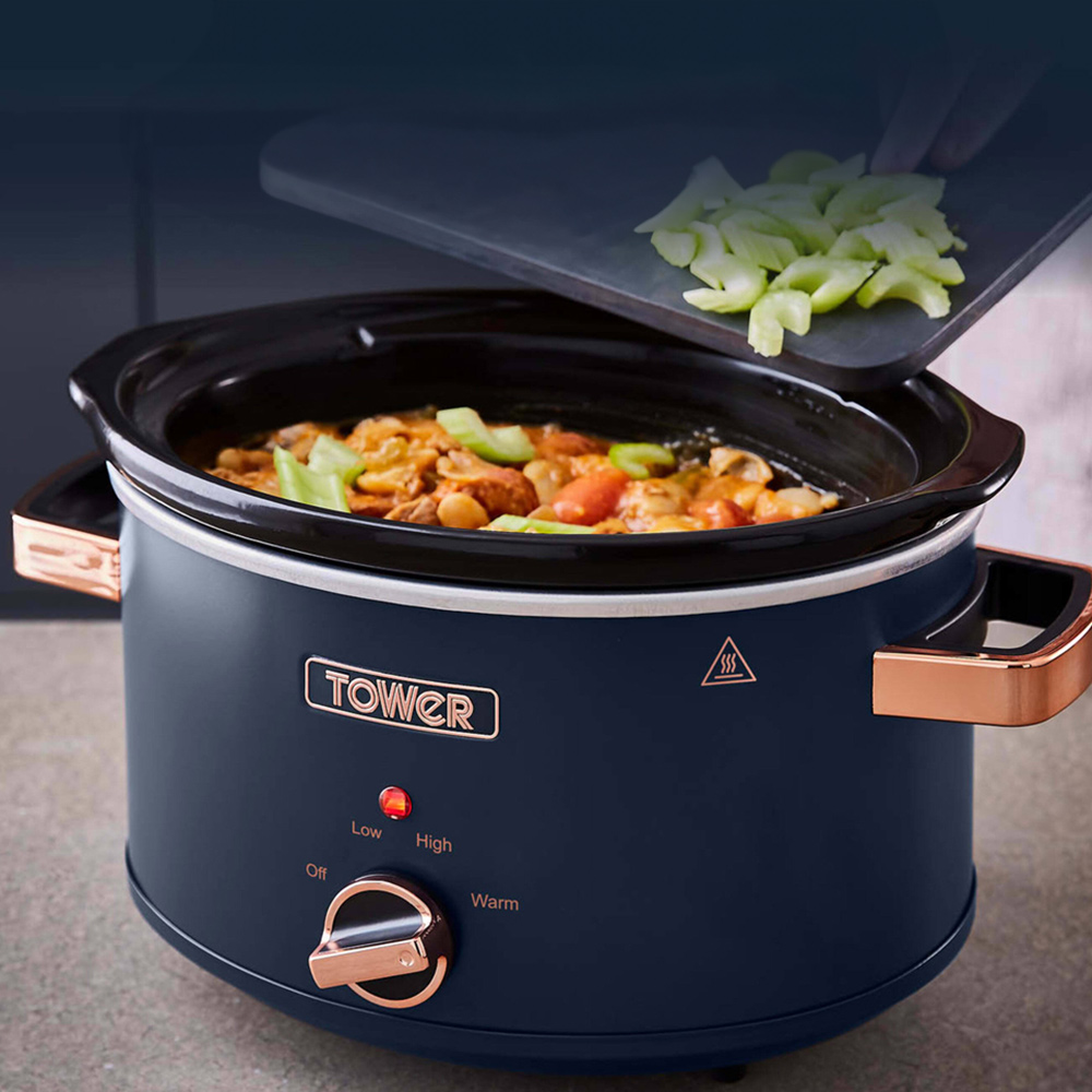 Tower T16042MNB Cavaletto Blue 3.5L Slow Cooker Image 2