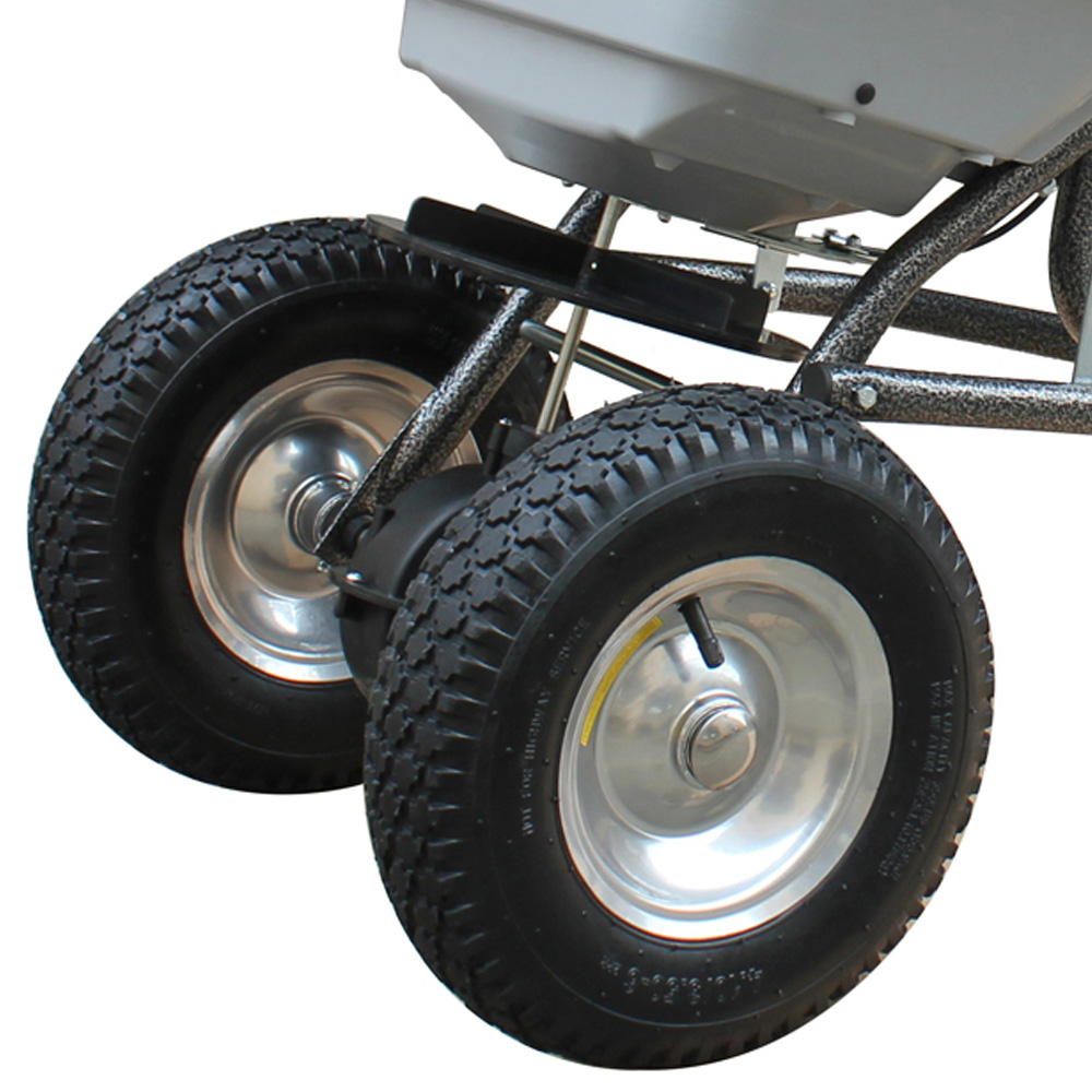 The Handy THTS Towed Broadcast Spreader 36kg Image 3