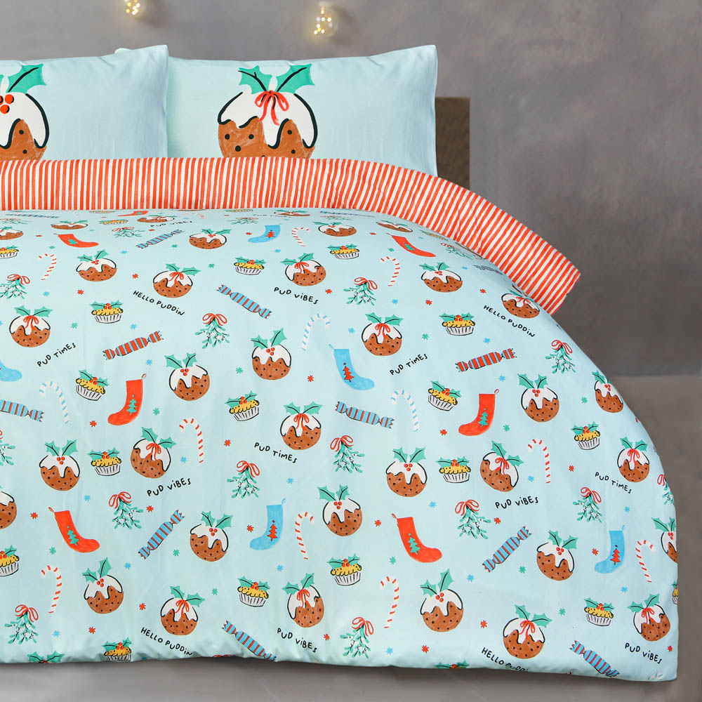 Smart Living Double Christmas Puddings Duvet Set Image 4