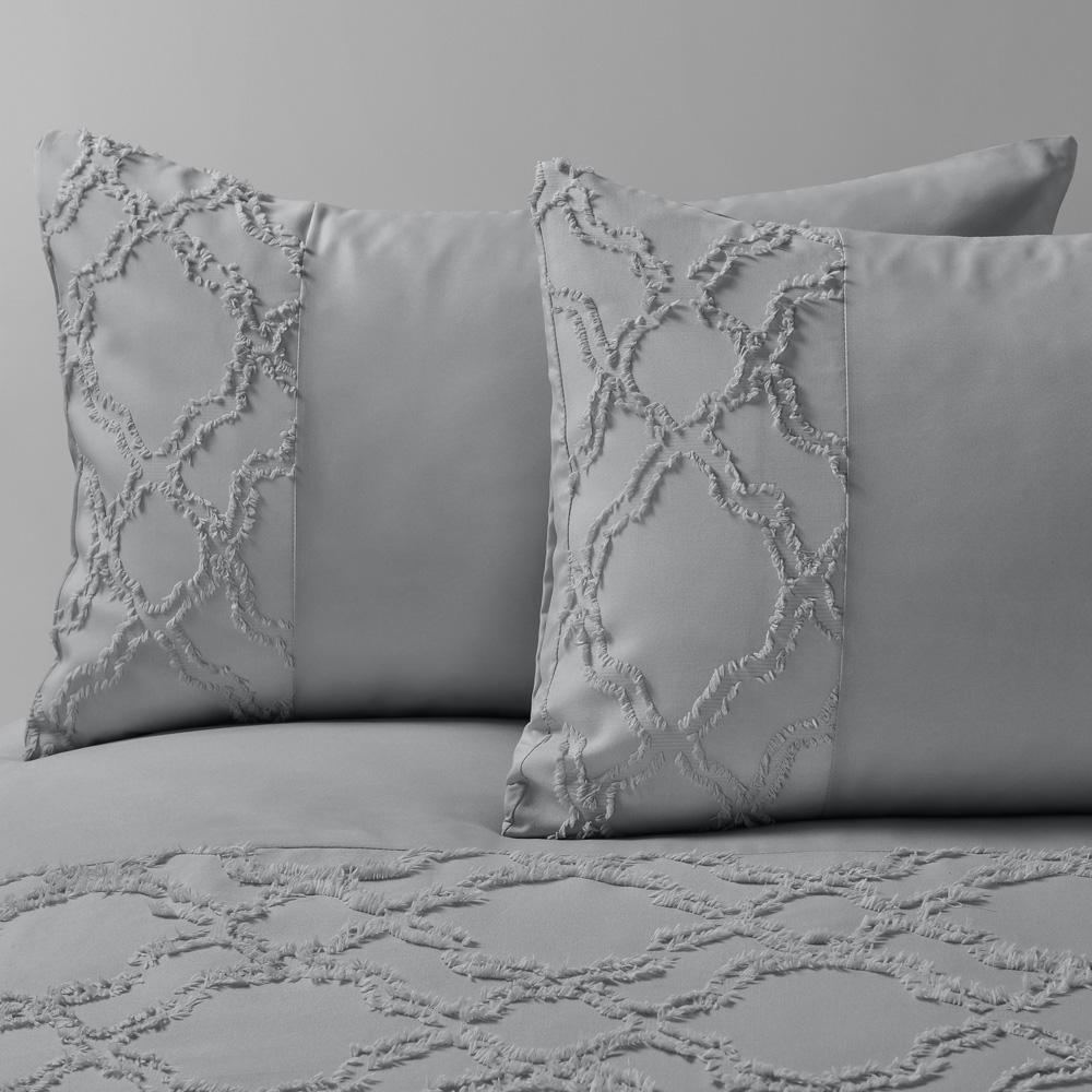 Intimates Kiera Double Grey Tufted Duvet Set Image 3