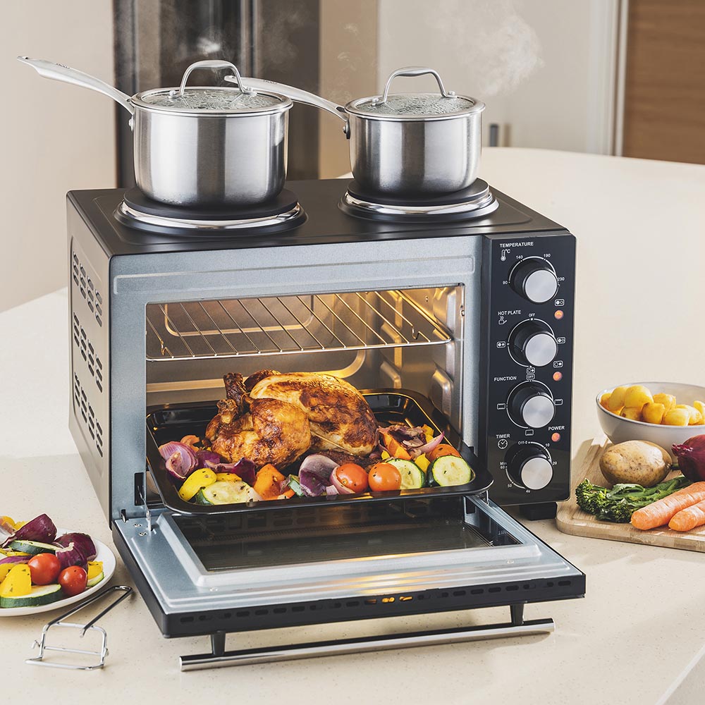 Cooks Professional K304 28L Mini Oven with 2 Hot Plates 3200W Image 2
