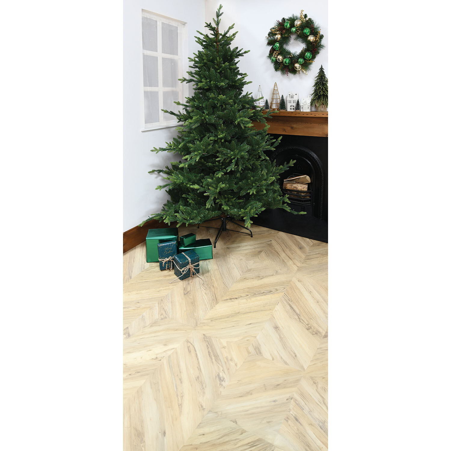 Duchy Tree 7ft - Green Image 2