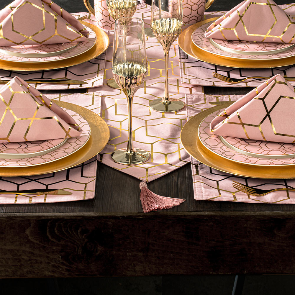 Waterside Tullulah Pink and Gold 9 Piece Runner Set Image 3