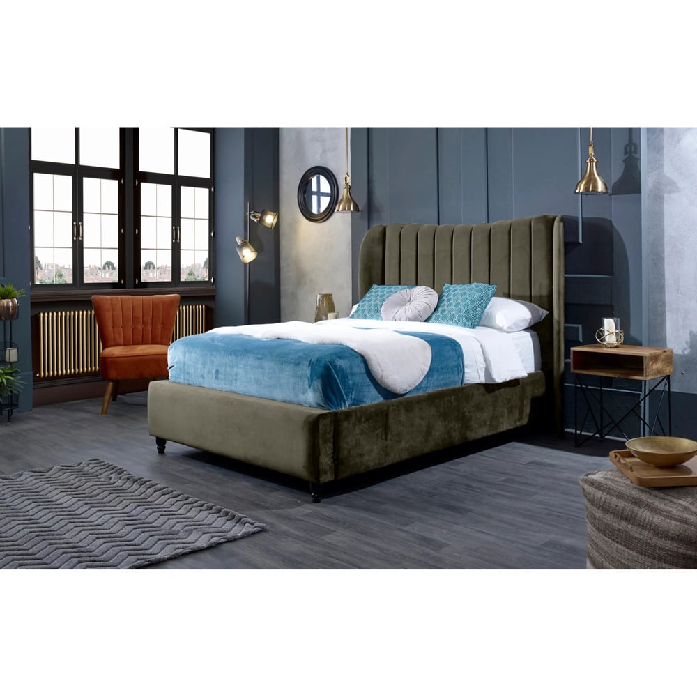 Eleganza Home Carli Super King Size Grey Plush Velvet Bed Frame with Lined Headboard Image 5