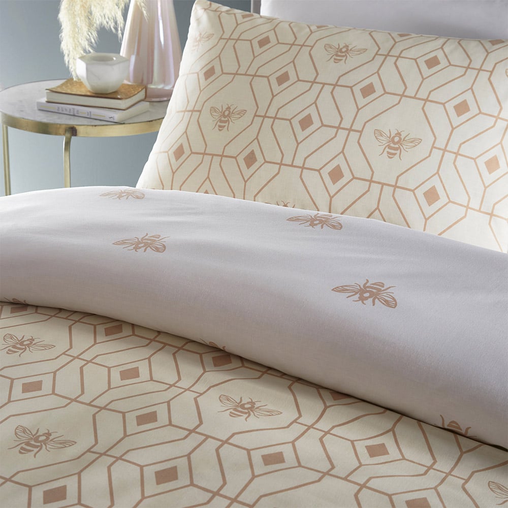 furn. Bee Deco Super King Champagne Duvet Set Image 3