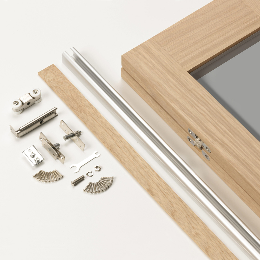 JB Kind Fuji Shaker Oak Glazed Bi-Fold Internal Door 1981 x 762mm Image 2