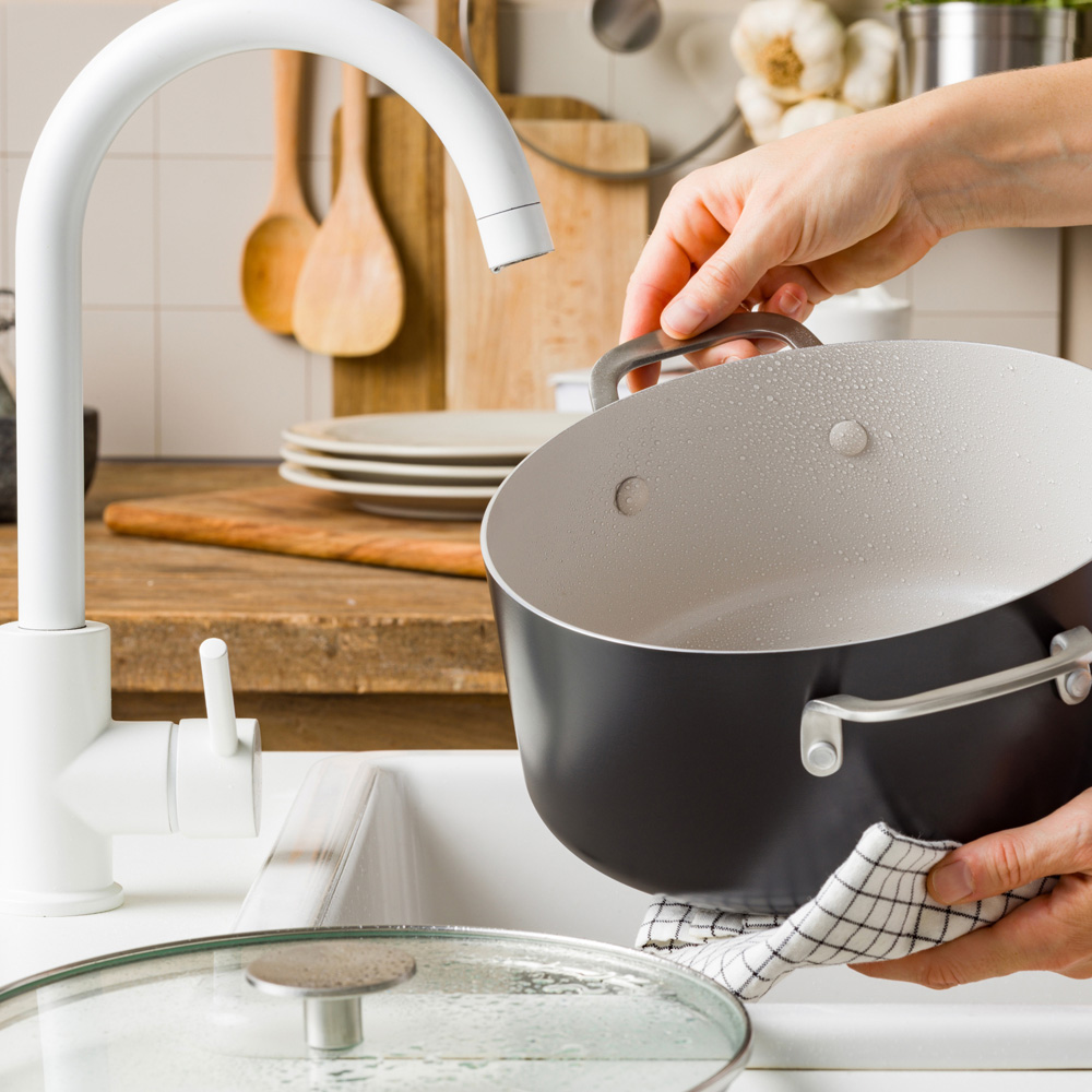 KitchenAid Coloured 24cm Matte Black Aluminium Casserole with Lid Image 6
