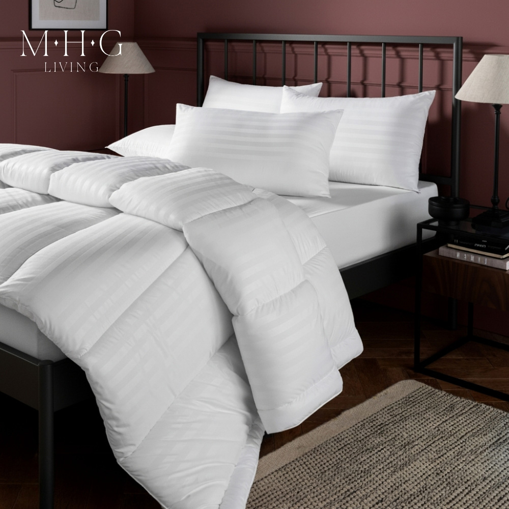 MHG Living Double White Warm Winter Hollowfibre Duvet Set 13.5 Tog Image 3