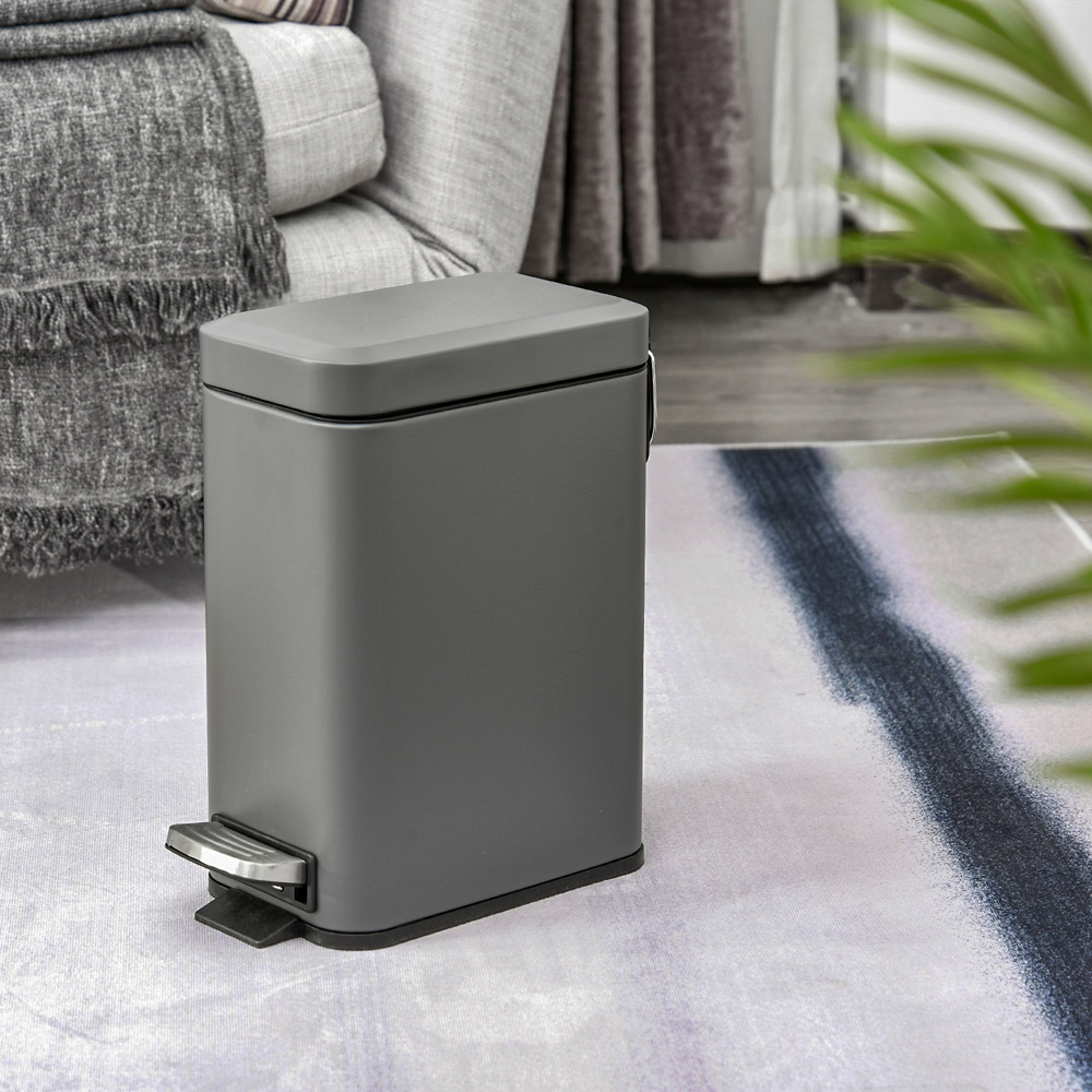 HOMCOM Grey Pedal Bin 5L Image 2