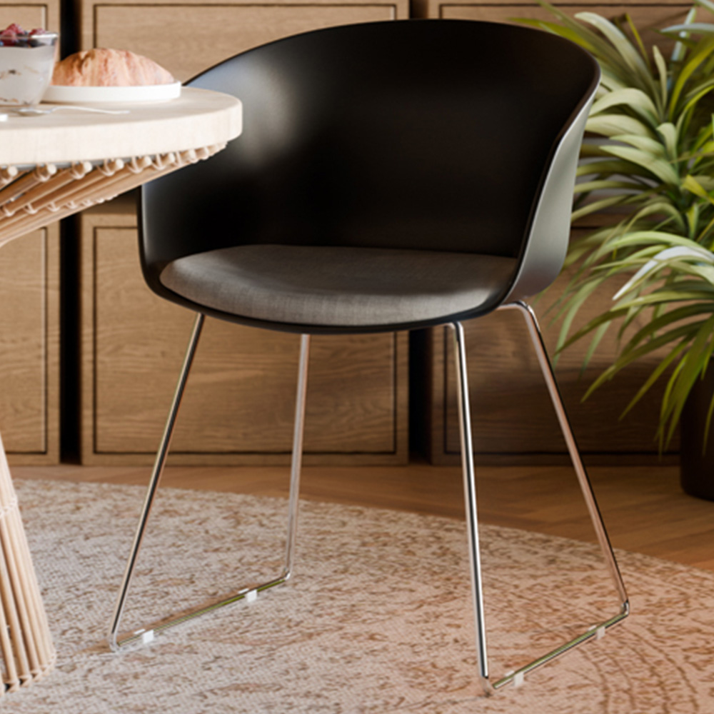 tectake Logart Set of 6 Continuous Arm Plastic Dining Chair Image 1