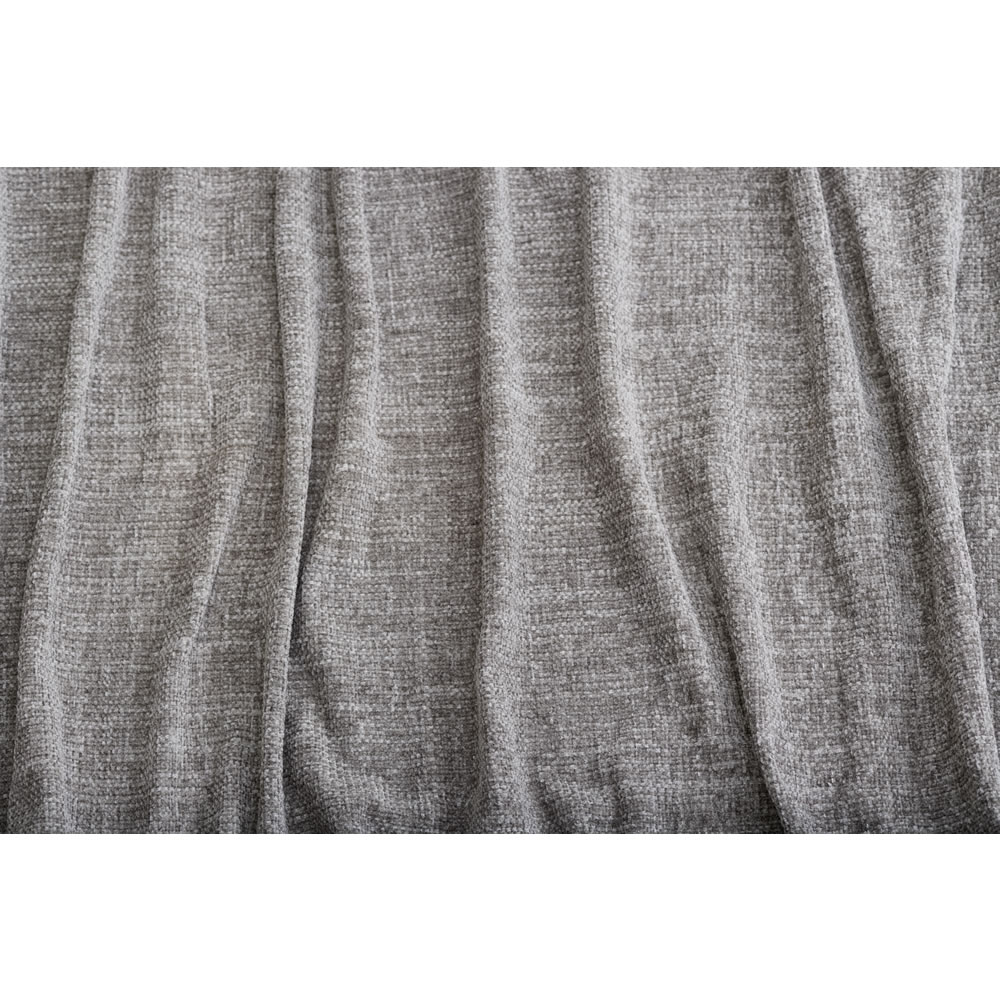 Wilko Grey Chenille Throw 125 x 150cm Image 2