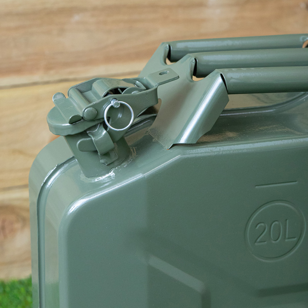 Samuel Alexander Metal Jerry Fuel Can with Leak-Proof Bayonet Closure 20L Image 5