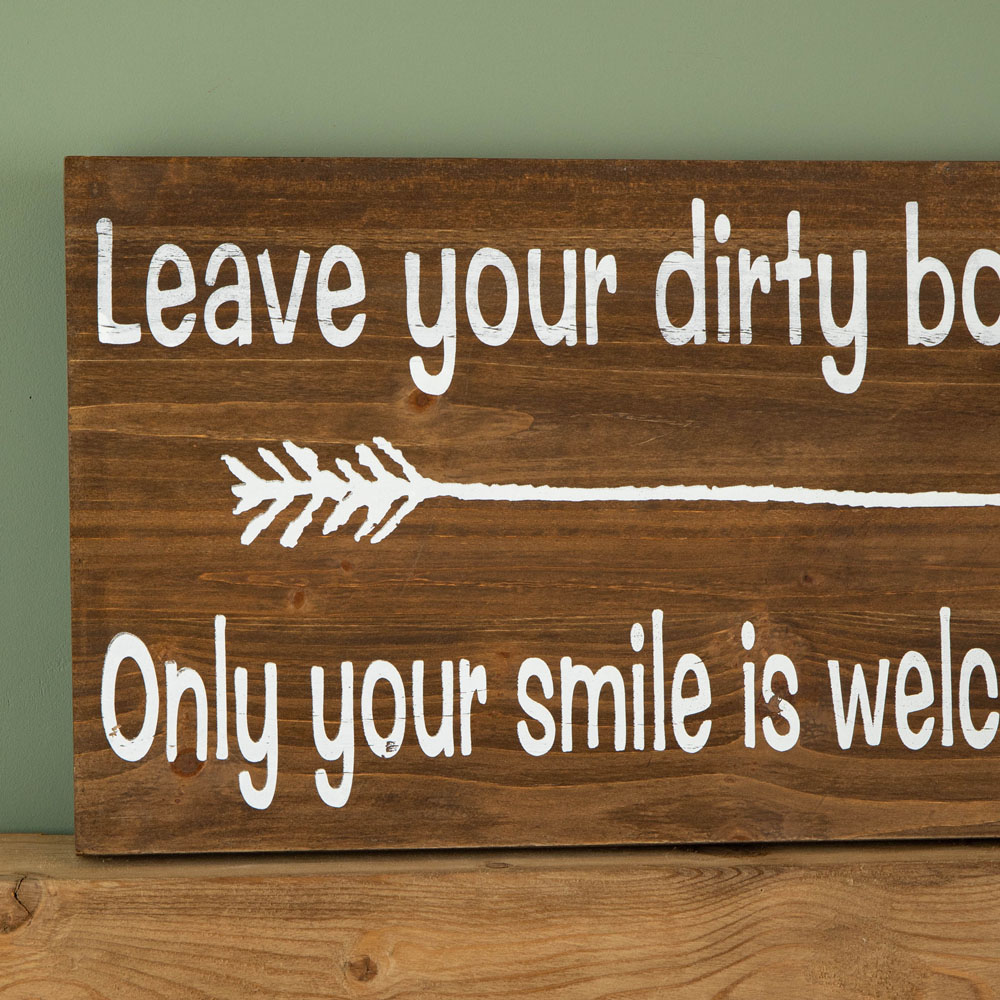 Samuel Alexander Dark Rustic Fir Wood Welcome Wall Sign 60 x 30cm Image 5