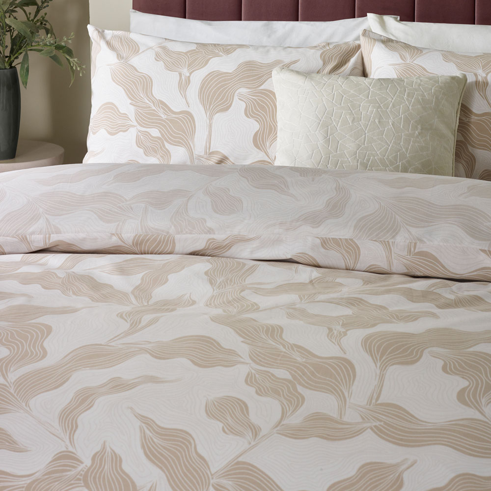 Hoem Super King Size Lauro Cream Printed 144 Thread Count Reversible Duvet Set Image 2