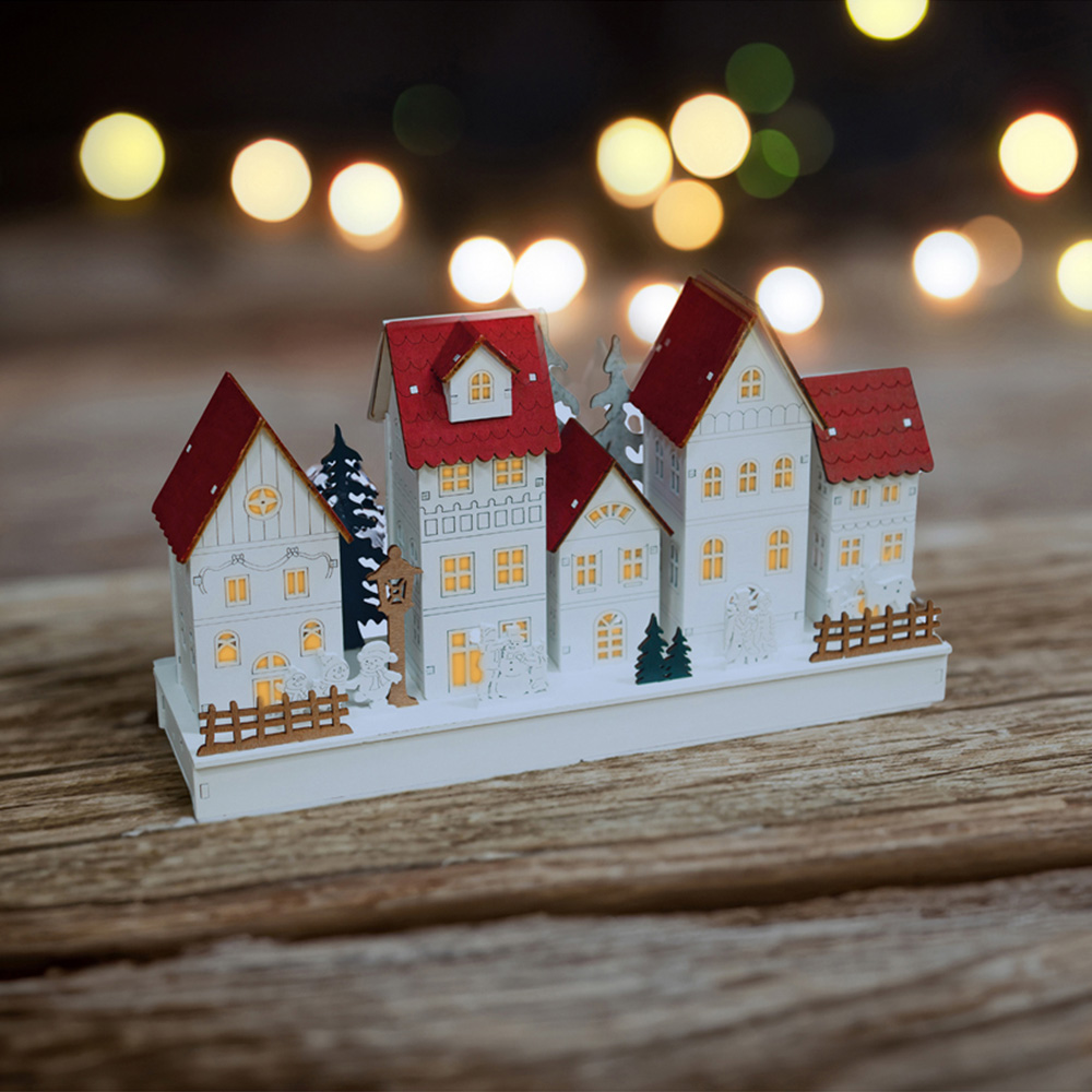 St Helens White and Red Flat Wooden Christmas Scenery Image 2