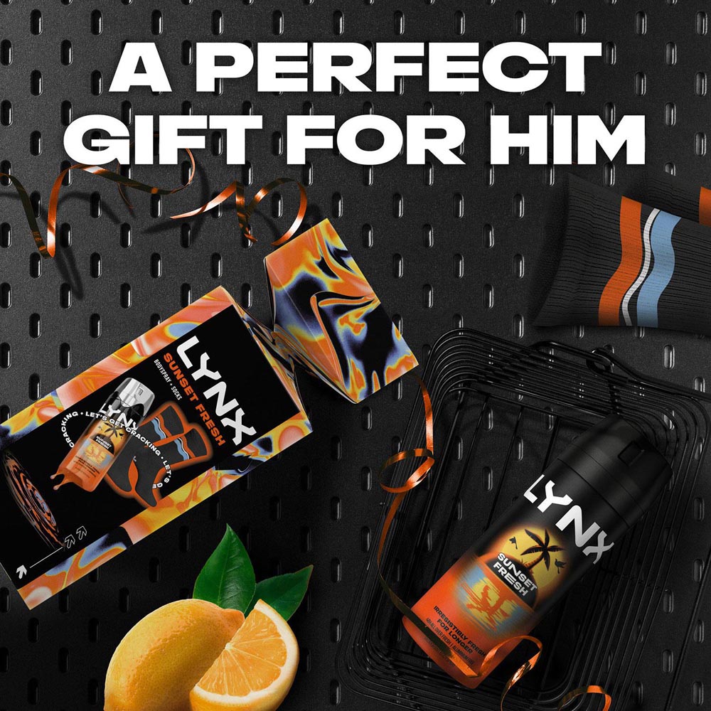 Lynx Sunset Fresh Citrus Scent Body Spray and Socks Cracker Gift Set 3 Pack Image 7