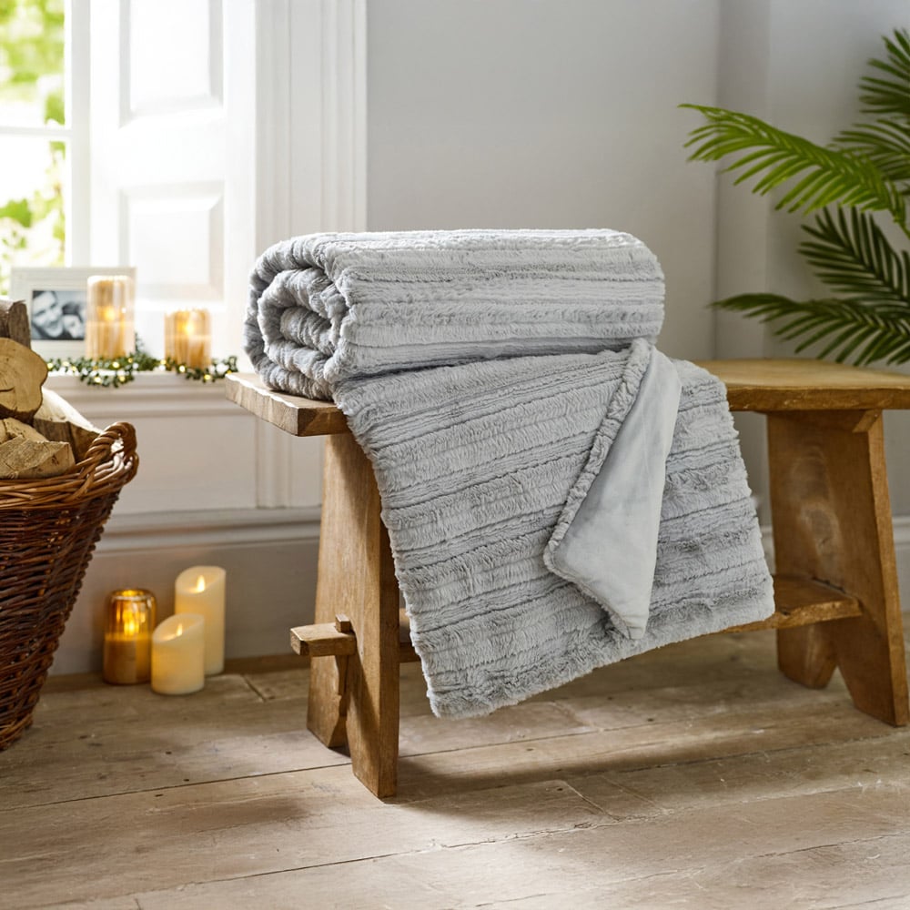 TLC Chatsworth Faux Fur Grey Throw 130 x 170cm Image 2