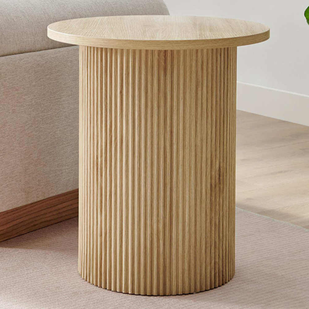 Furniturebox Penfold Oak Effect Round Wood Pedestal Side Table Image 1