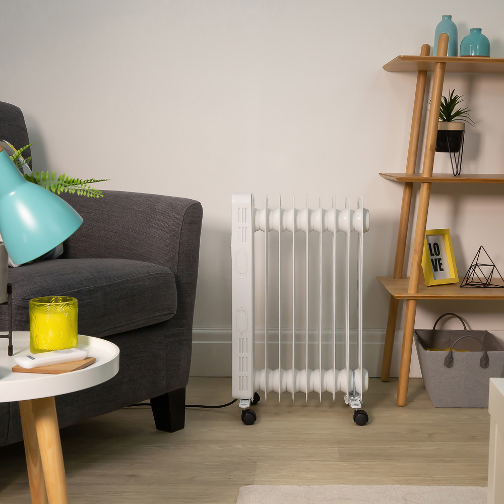 Zanussi Grey and White 11-Fin Digital Touch Control Oil Filled Radiator 2300W Image 4