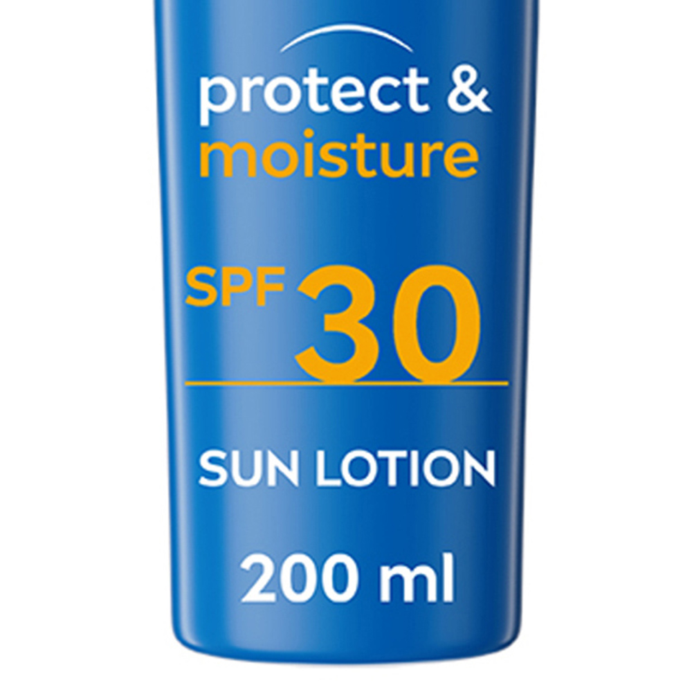Nivea Sun Protect and Moisture Sun Cream Lotion SPF30 200ml Image 3