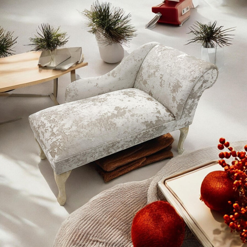 Acacia Home Chaise Cream Crushed Velvet Mini Longue Image 3