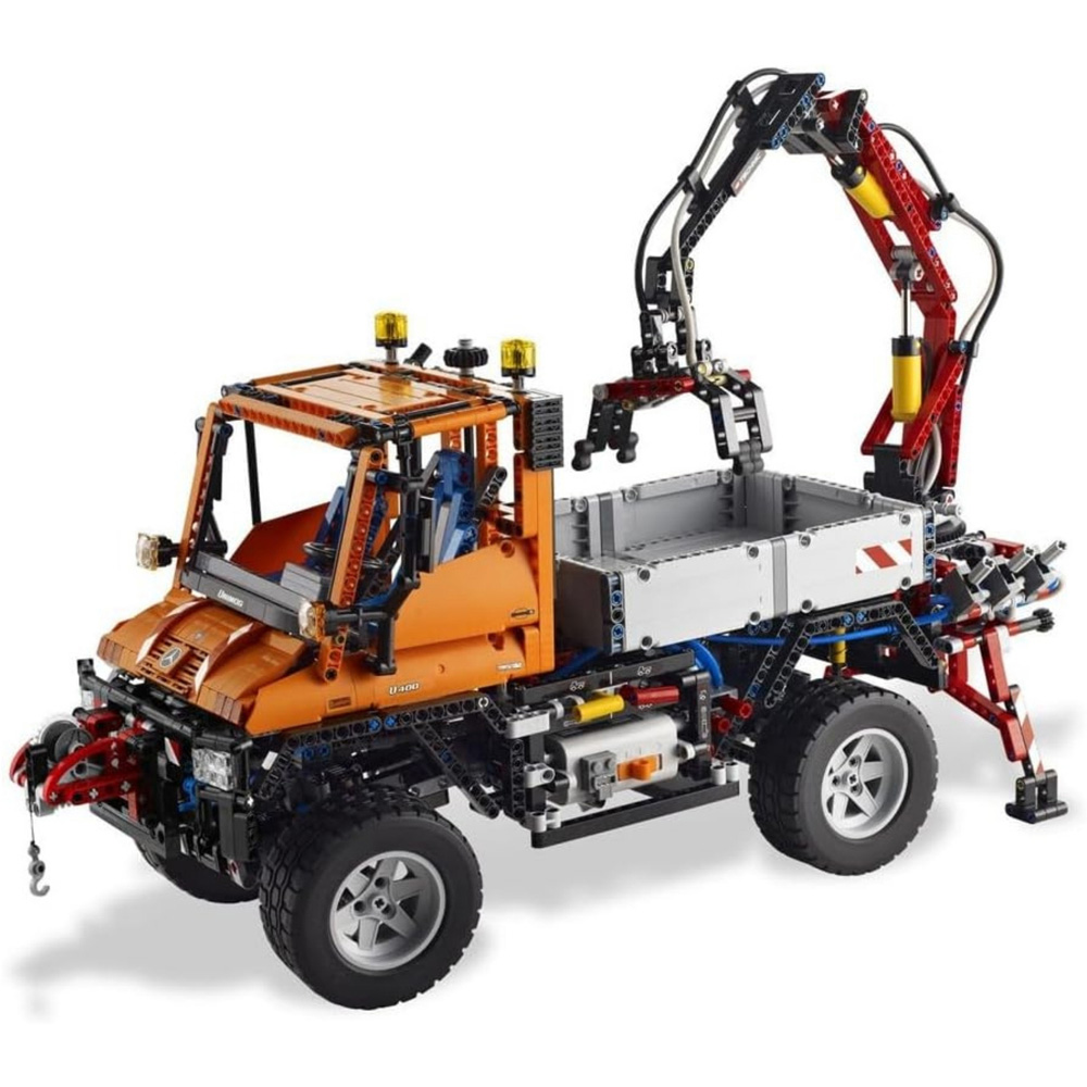 LEGO Technic 8110 Unimog U400 Set 2048-Piece Image 5