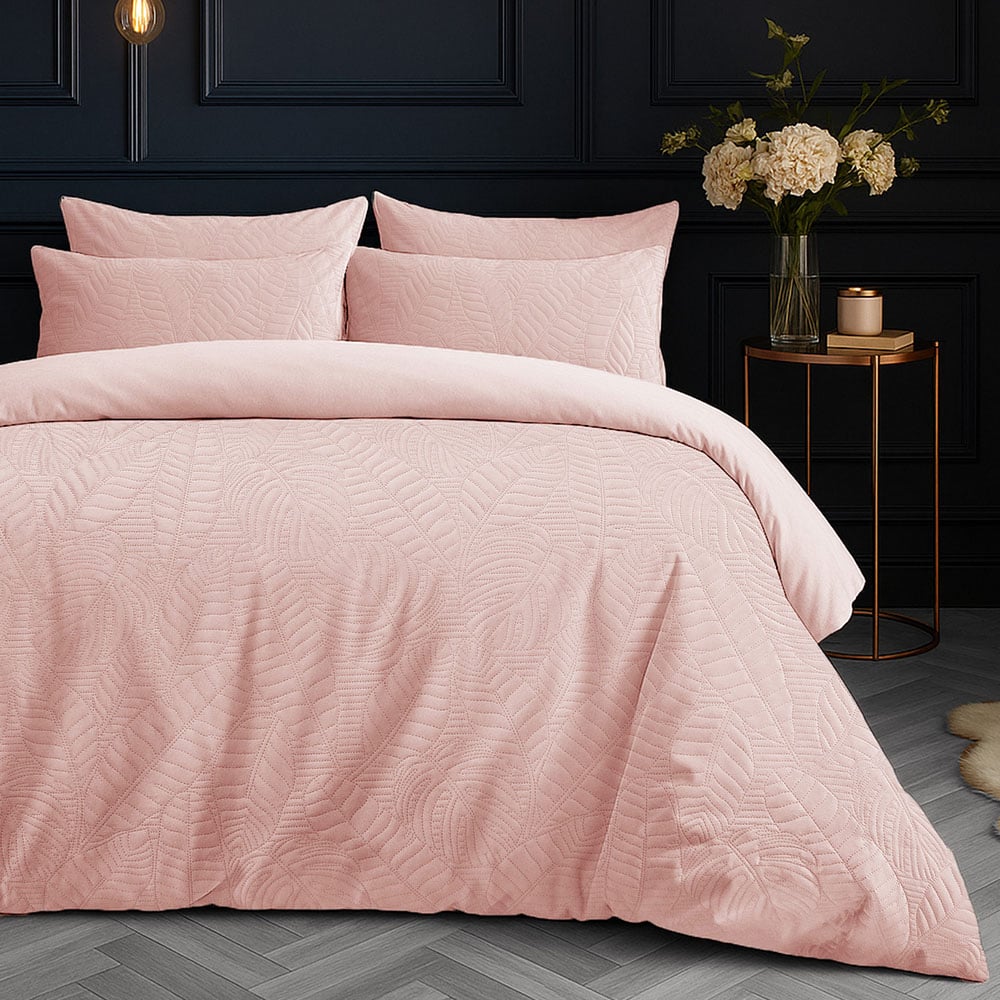 Velosso Super King Size Pink Savannah Velvet Duvet Set Image 1