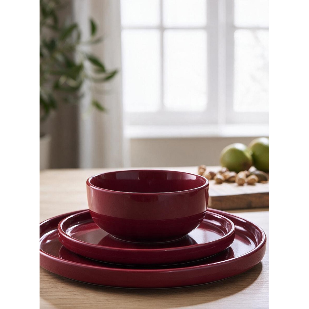 Waterside Christmas Red Lipped 12 Piece Dinner Set Image 4