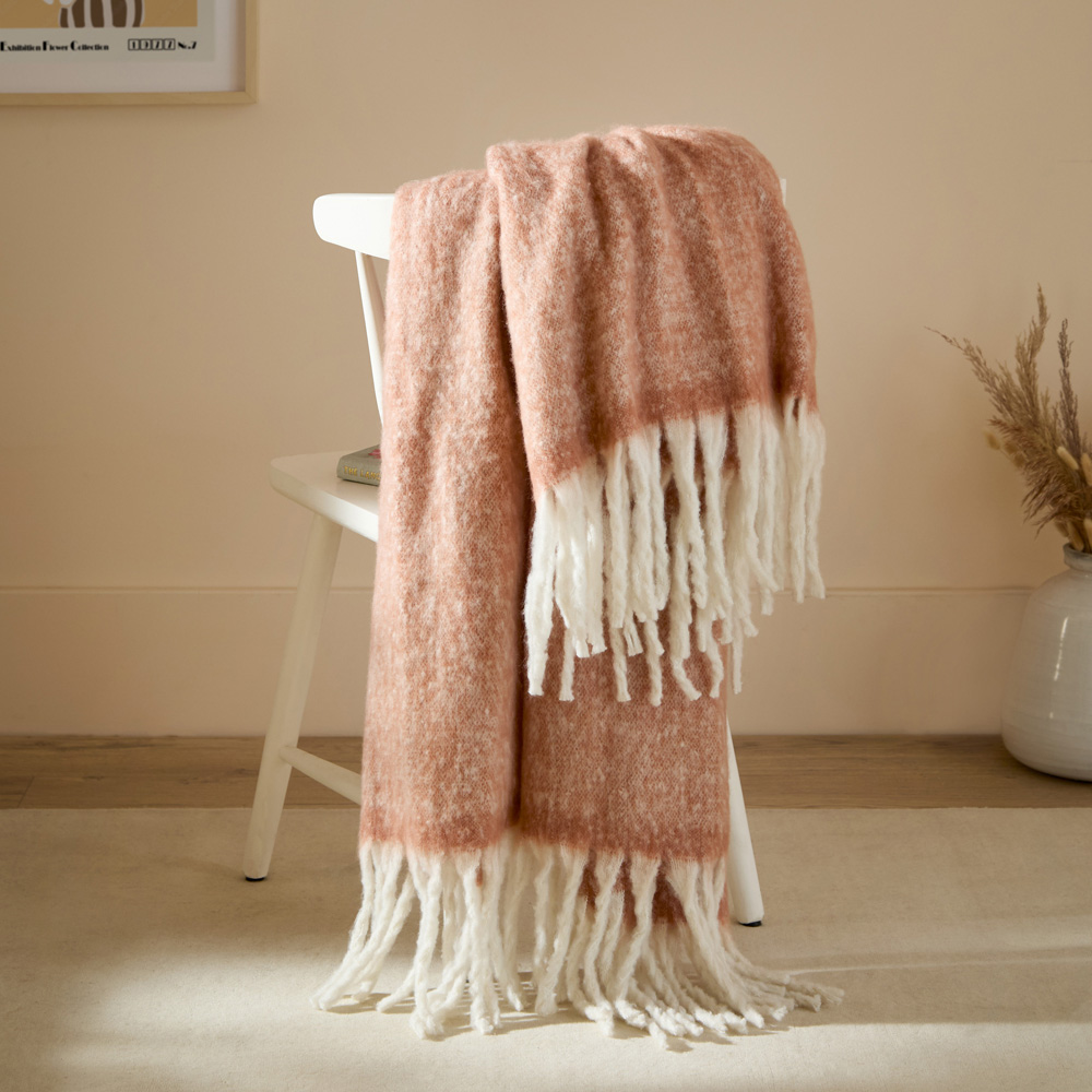 Furn Rust Cosy Woven Tasselled Throw 140 x 180cm Image 6