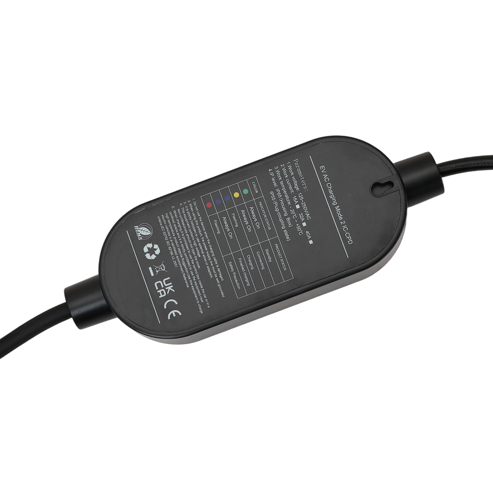 Living and Home Black Type 2 to 3 Pin Plug EV Charger Cable 10m with LED Indicator Image 4