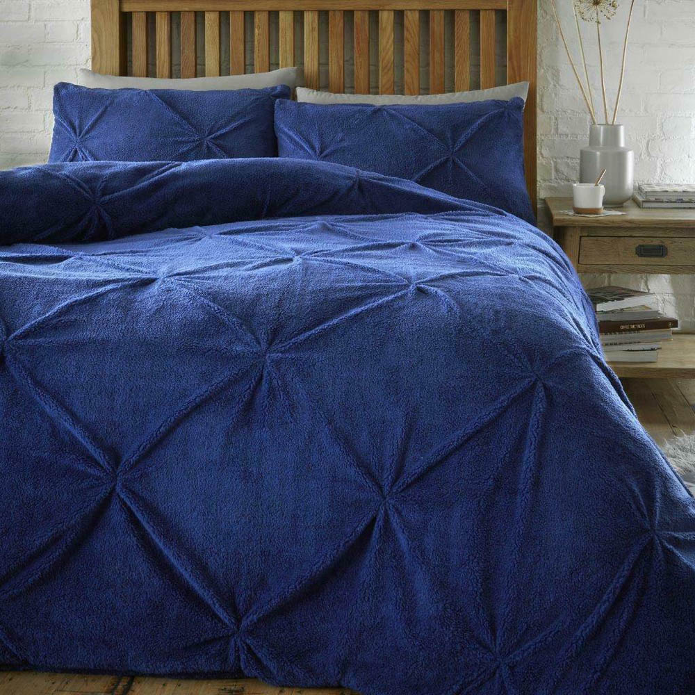 Smart Living Chiswick Single Navy Pintuck Duvet Set Image 3