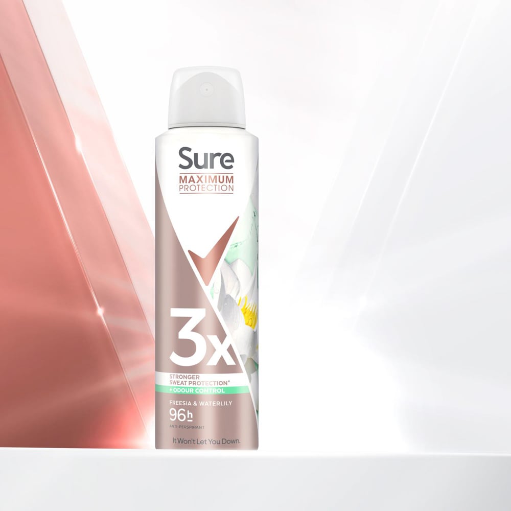 Sure Women Freesia and Water Lily Maximum Protection Anti-Perspirant Spray 150ml 18 Pack Image 4