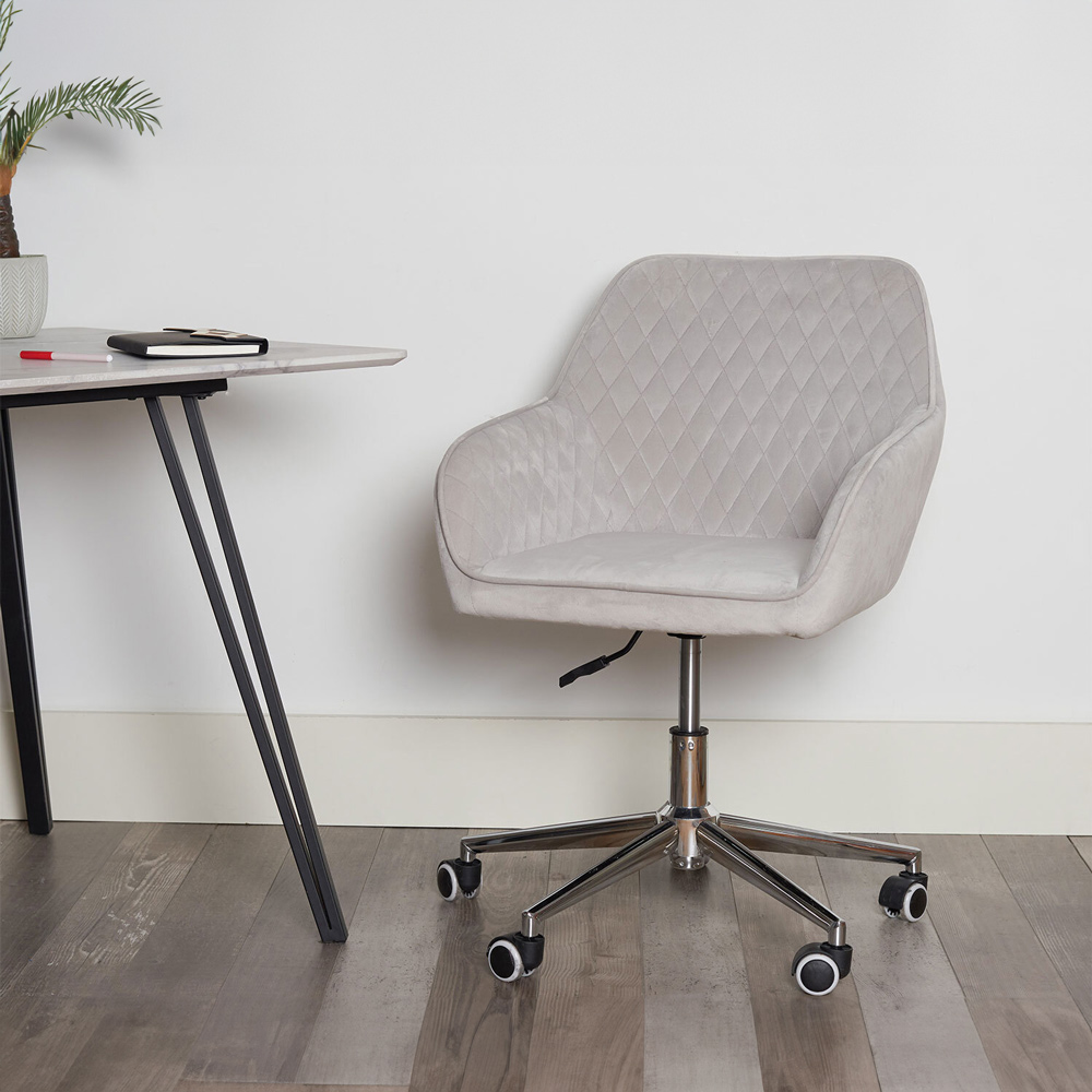 Grey Diamond Stitch Swivel Office Chair Image 2