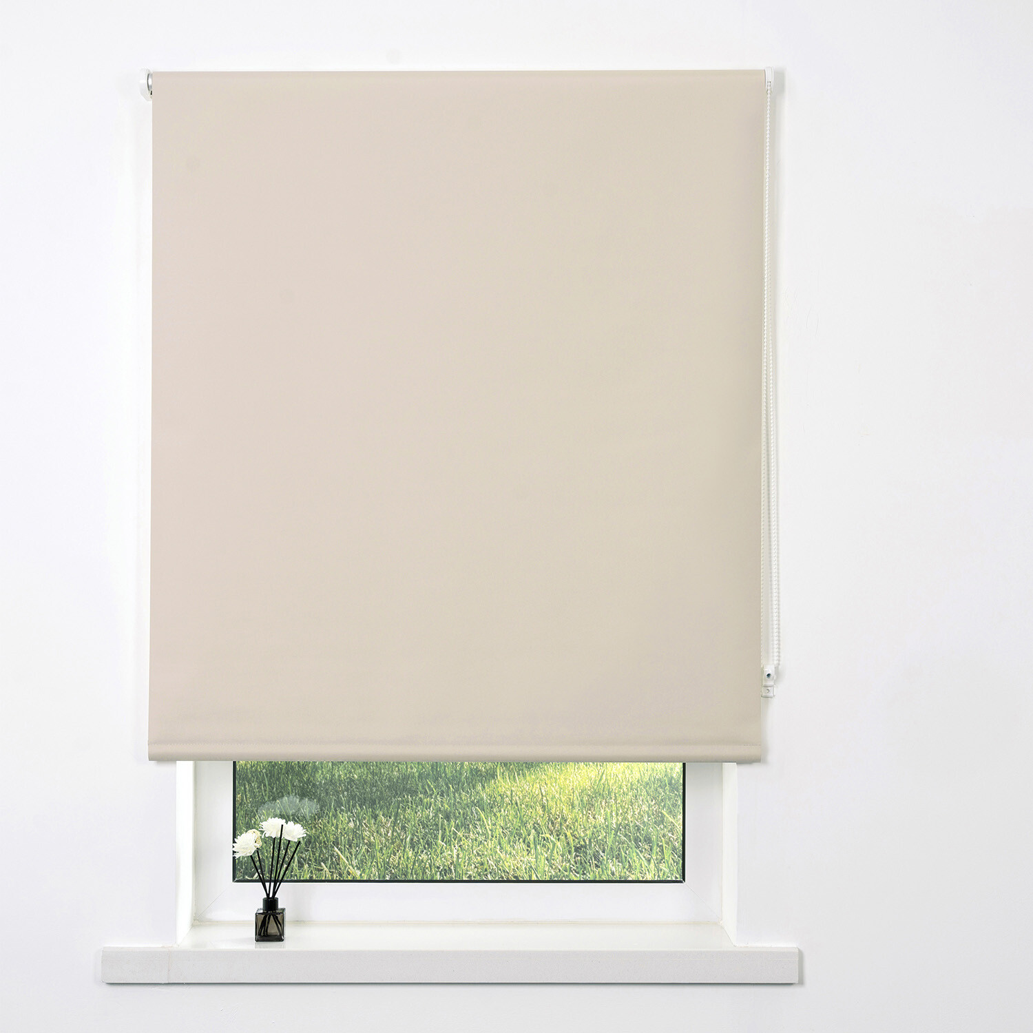 Plain Blackout Blinds - Oat / 90cm Image 1