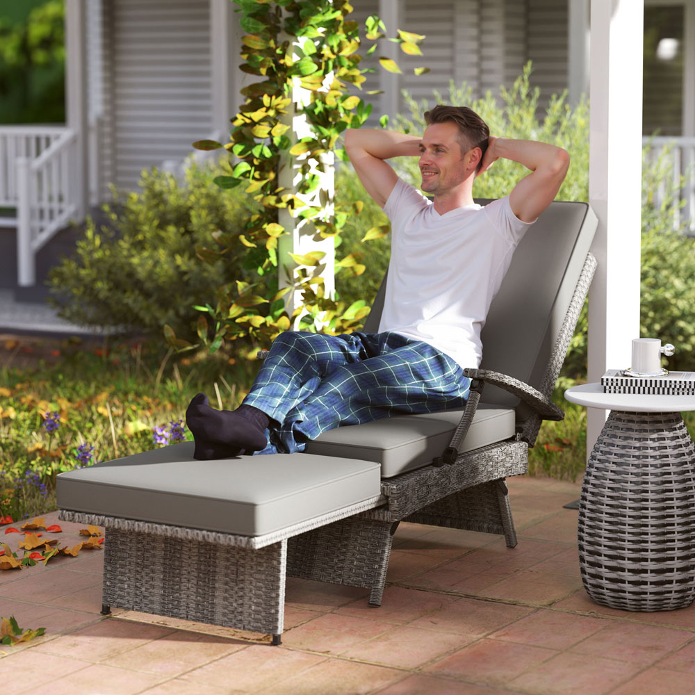 Outsunny Grey Foldable Rattan Recliner Chair with Footrest Image 4