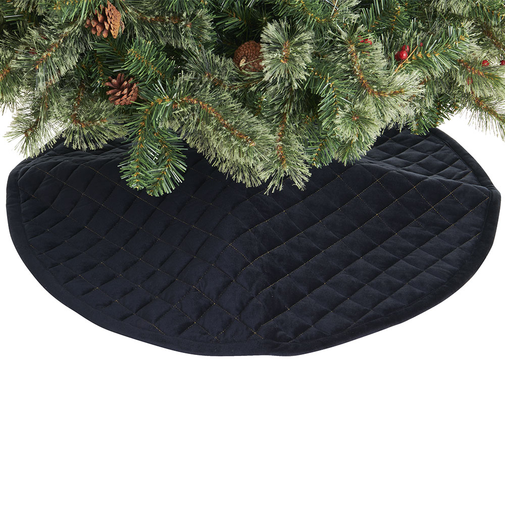 Wilko Majestic Quilted Velour Tree Skirt Image 2