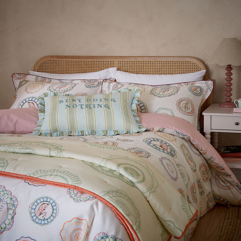 Yvonne Ellen King Size Multicolour Vintage Plates Duvet Set Image 4