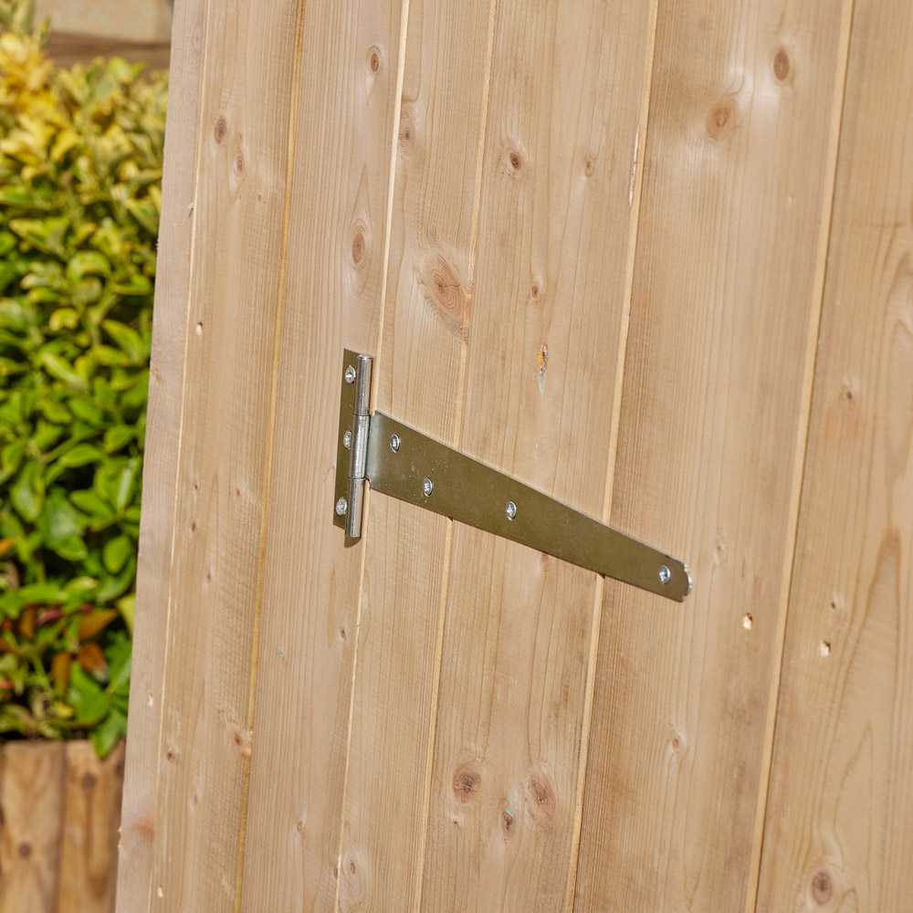 Rowlinson 4 x 4ft Shiplap Apex Shed Image 8