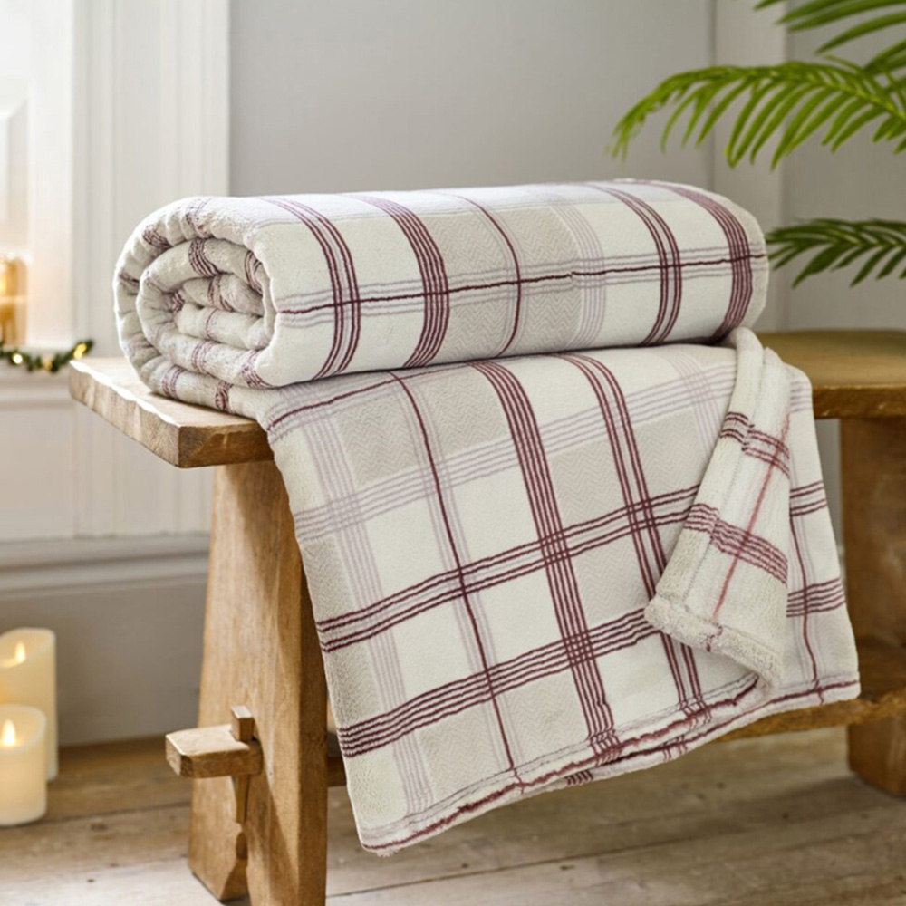 Deyongs Hounds Burgundy Check Throw 140 x 180cm Image 2