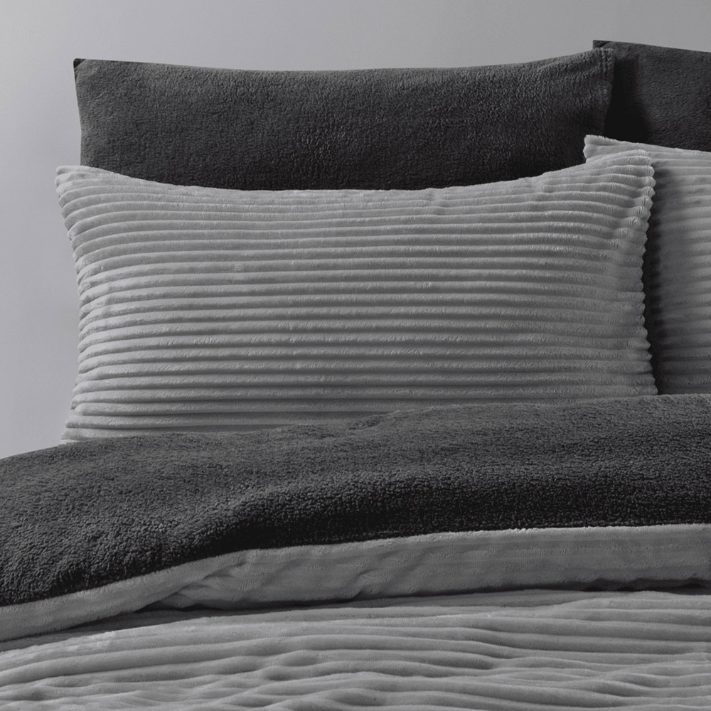 Velosso Super King Size Silver Plush Cord Duvet Set Image 2