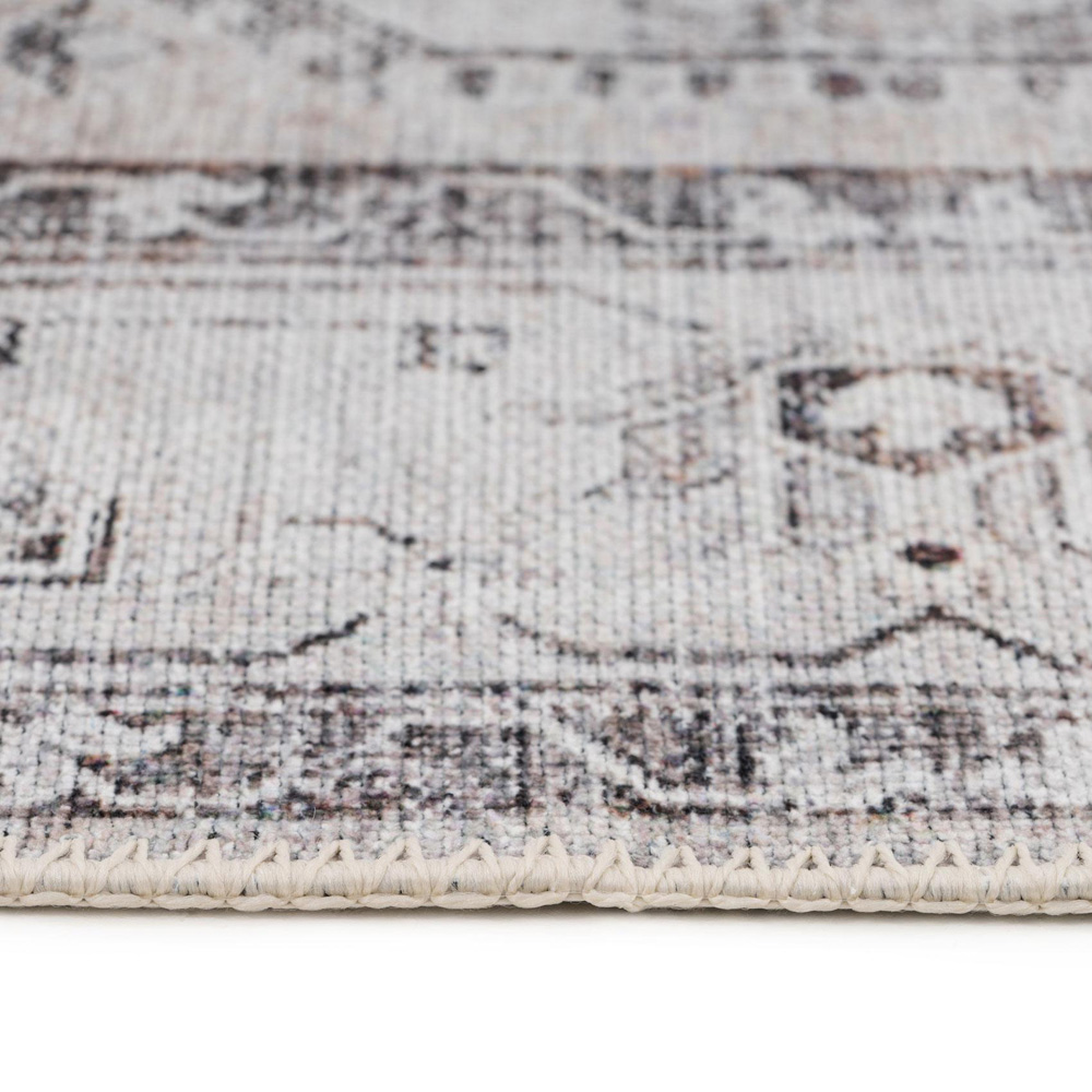 Kukoon Margot Beige Flat Vintage Rug 160 x 230cm Image 5