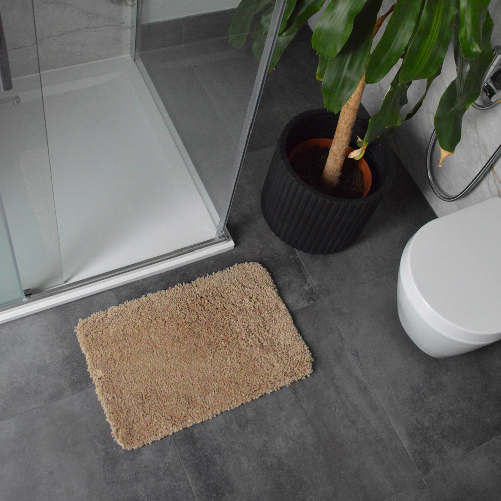 Allure Bath Fashions Beige Microfibre Shaggy Bath Mat 40 x 60cm Image 2