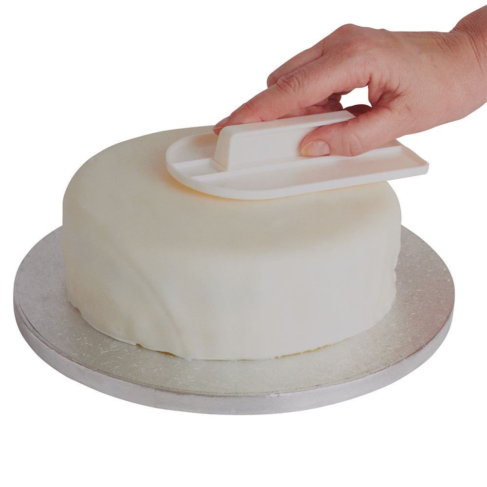 Wilko Flat Edge Icing Smoother Image 4