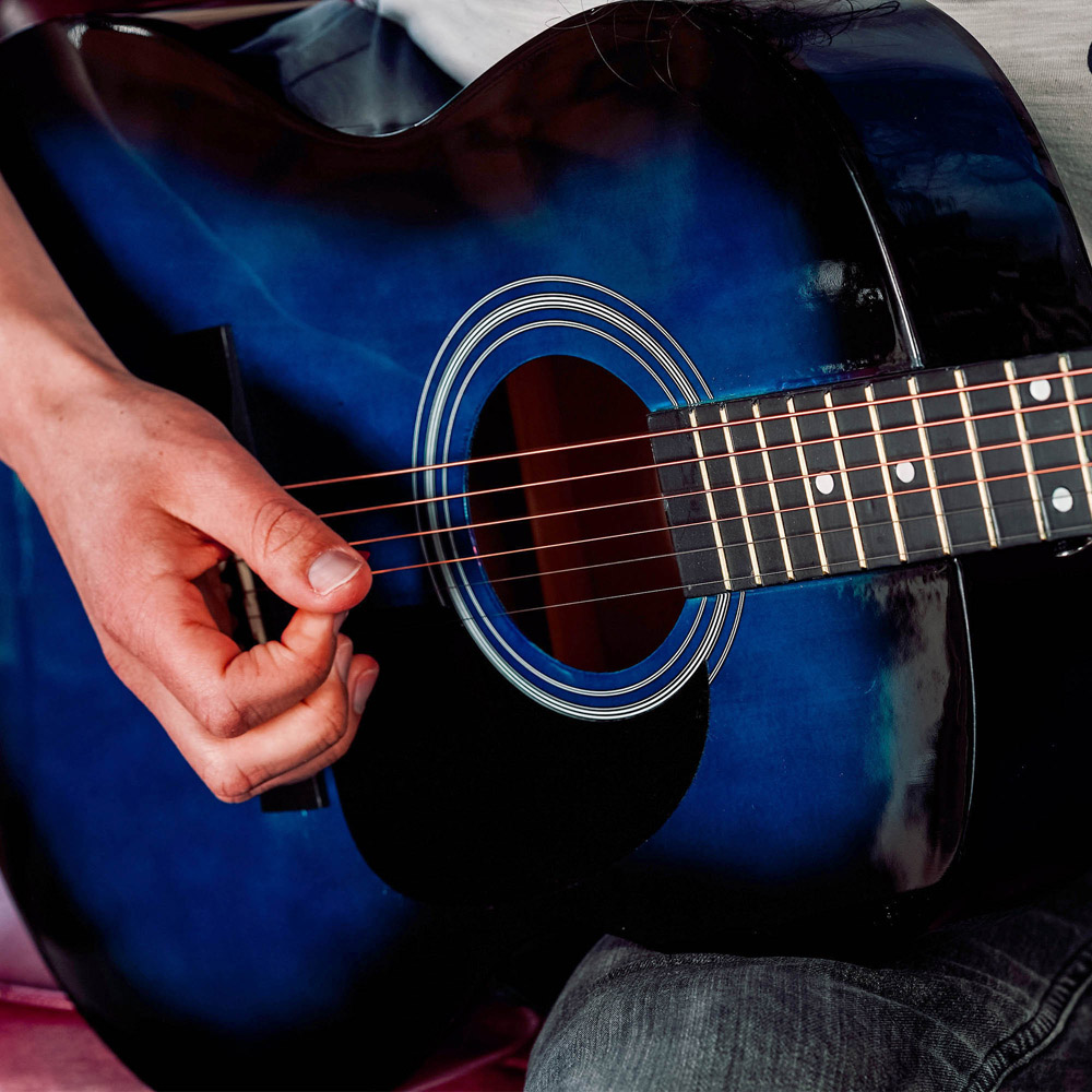 3rd Avenue Premium Blueburst Full Size Acoustic Guitar Set Image 3