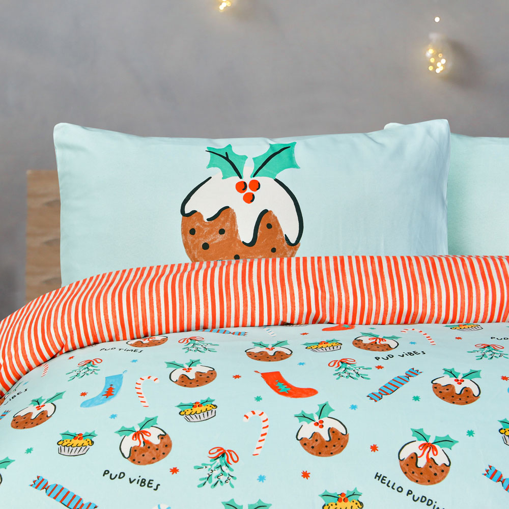 Smart Living Double Christmas Puddings Duvet Set Image 7