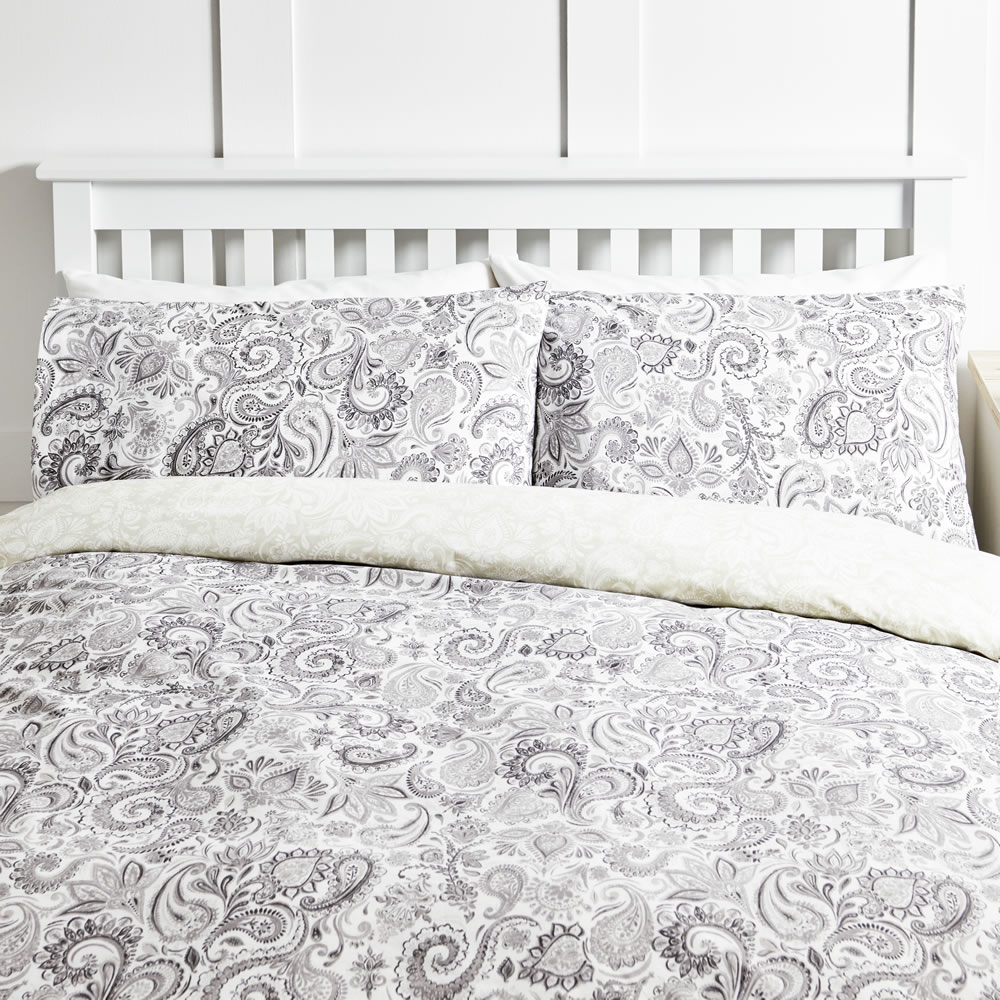 Wilko Paisley Grey Easy Care Double Duvet Set Wilko