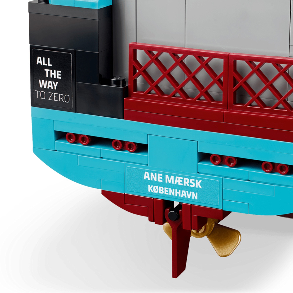 LEGO 40955 Maersk Dual-Fuel Container Ship Set 1516-Piece Image 5
